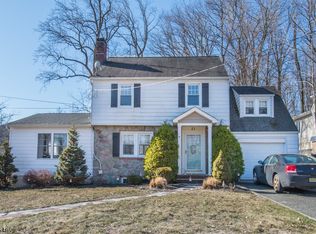 21 Poplar St, Butler, NJ 07405