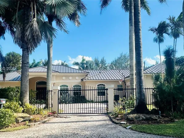 15335 SW 80th Ave, Palmetto Bay, FL 33157