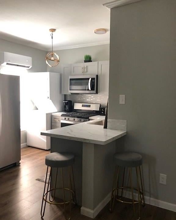 1st image of 5105 Sherman St APT 4