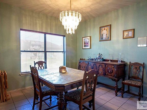 4th image of 3369 Chardonay Dr