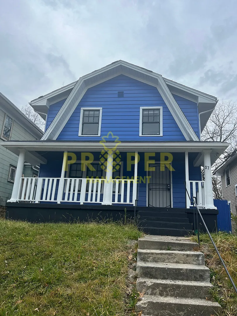 2 bedrooms 1 bathroom house — Photo 1