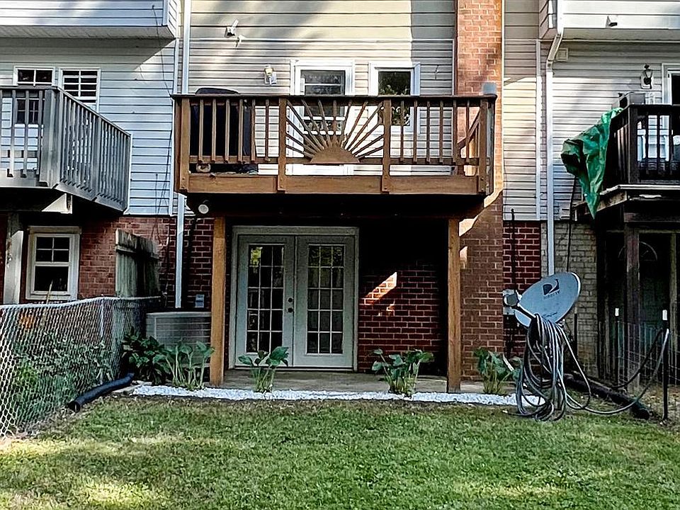 2nd image of 7304 W Springbrook Ct