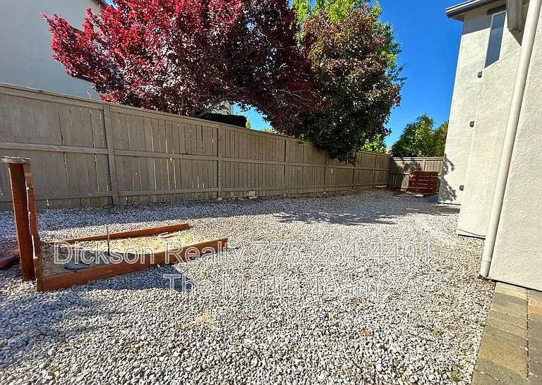 635 Ubaldo Ct — Photo 22