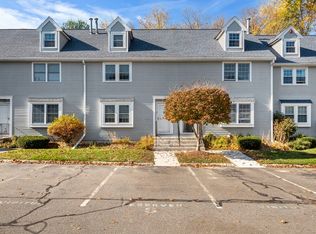 161 Flower Ln APT 7, Dracut, MA 01826