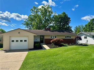 3466 Roseland Ave, Parkersburg, WV 26104