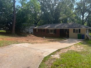 1836 Meadowglades Dr, Decatur, GA 30035