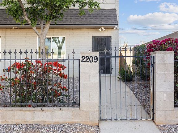 4th image of 2201 N 9th Ave #2209