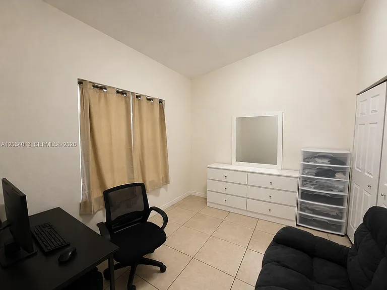 3874 SW 48th Ave #3874 — Photo 9