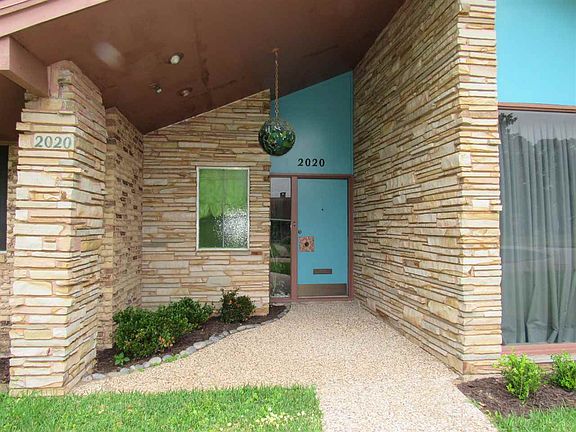 2nd image of 2020 Chevy Chase Ln