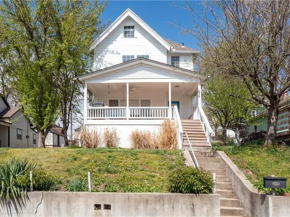 638 Splitlog Ave, Kansas City, KS 66101