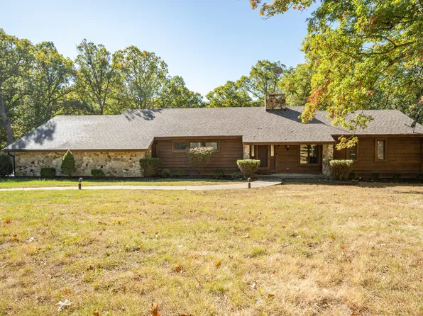 1022 Timberline Rd, Moberly, MO 65270