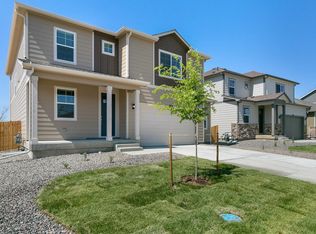 427 Starling Ln, Johnstown, CO 80534