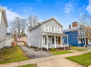 14 Moseley St, Whitesboro, NY 13492