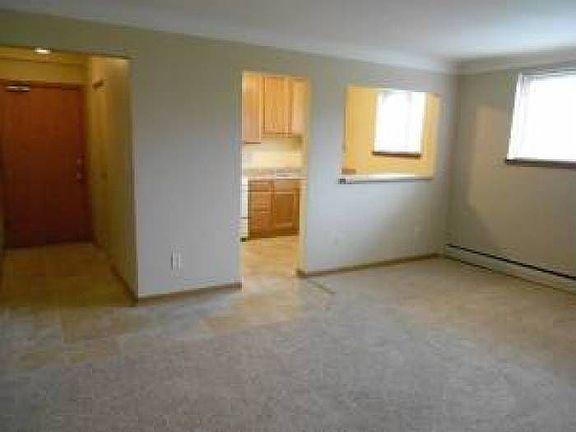 Kitchen and Entry