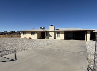 14940 Gayhead Rd, Apple Valley, CA 92307