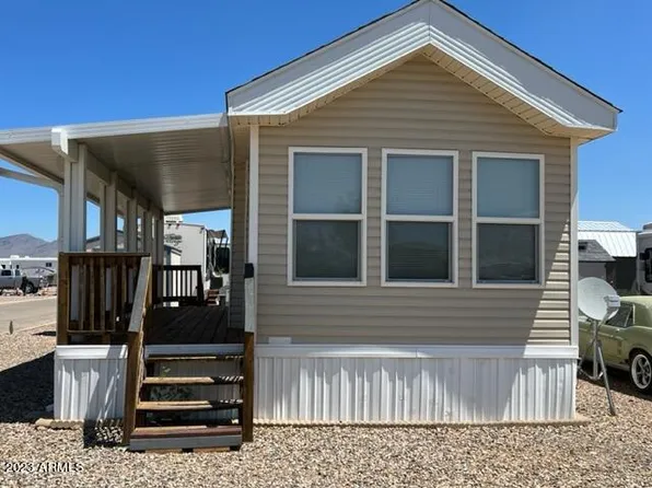 233 W Prickly Pear Avenue #B82, Huachuca City, AZ 85616