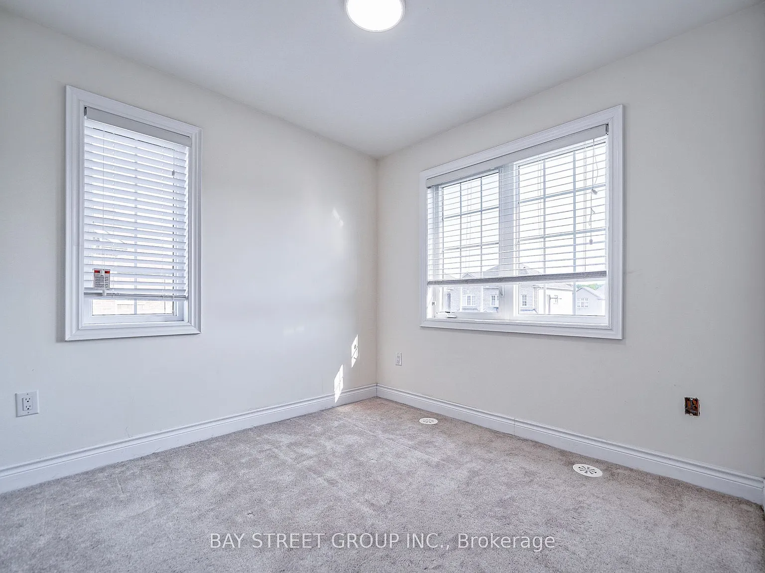 2 bed, $2,000 — Photo 2
