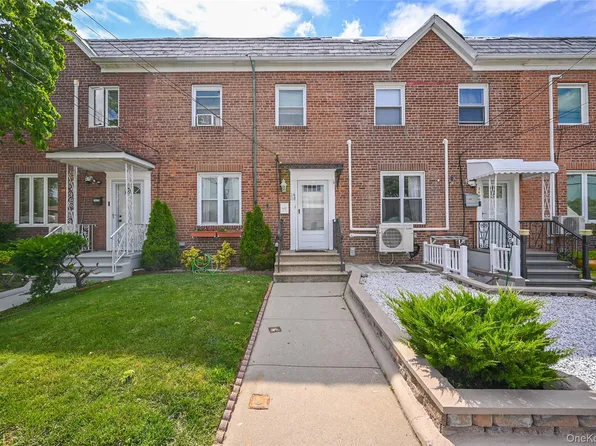 24-08 154th Street, Whitestone, NY 11357