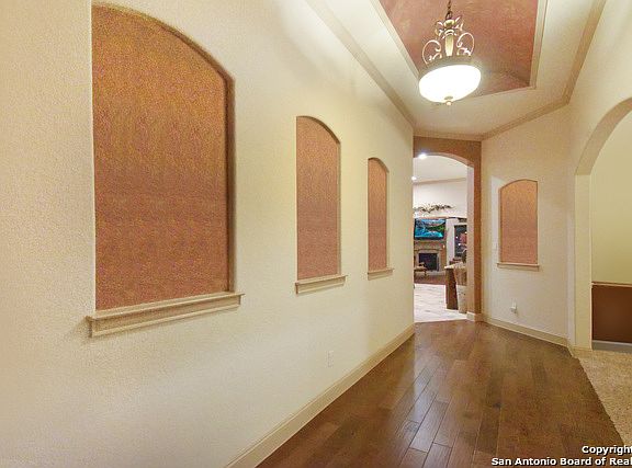 2nd image of 508 Montessa Park