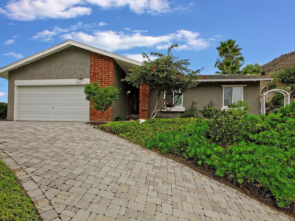1st image of 1547 E Calle Zocalo