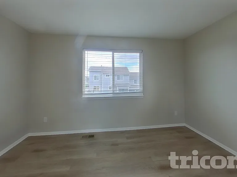 6427 Jules Dr — Photo 6