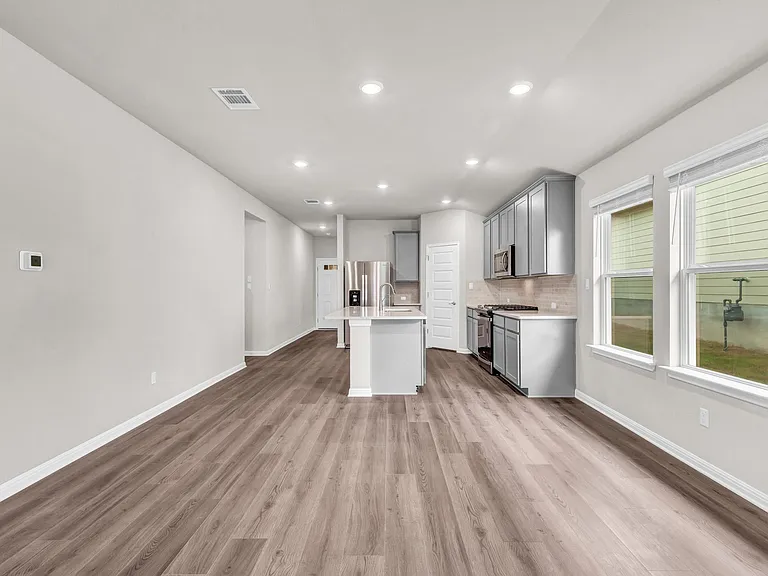 386 El Capitan Loop — Photo 15