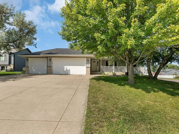 1715 6th Ave N, Sauk Rapids, MN 56379