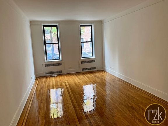 5th image of 28-16 34th St #J1