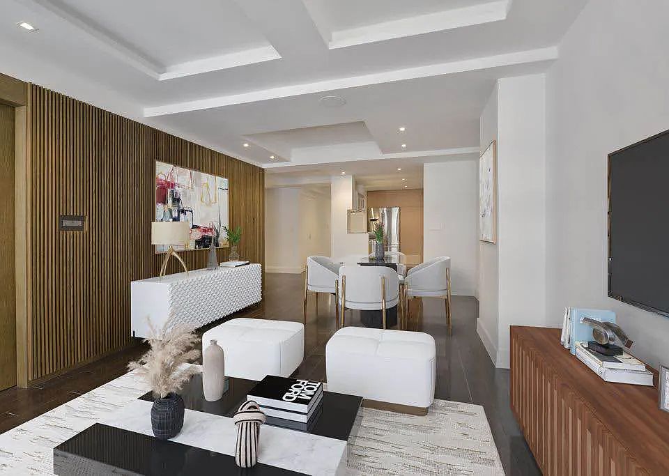 1st image of 40 E 61st St APT 5