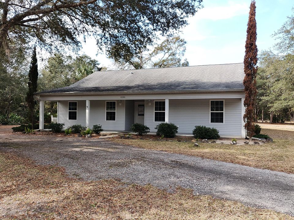 1st image of 10386 N Coco Plumosa Dr