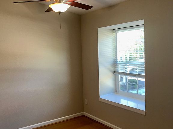 4th image of 7100 Stella Ln Unit 8