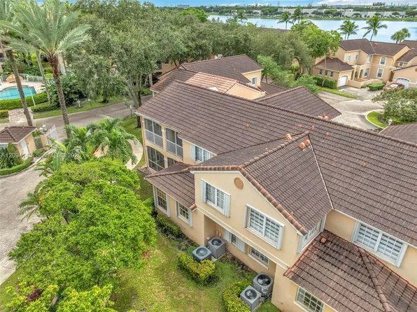 14611 Balgowan Rd APT 103-1, Miami Lakes, FL 33016