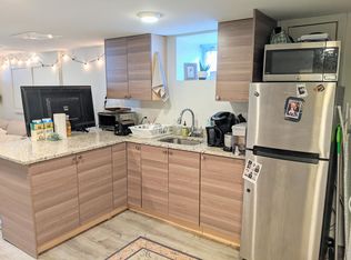 113 Nottinghill Rd #A, Brighton, MA 02135