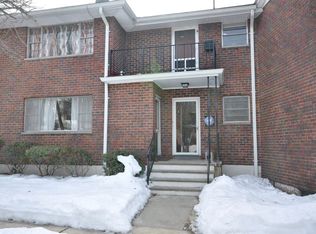 107 Meadowbrook Rd #A, Englewood, NJ 07631