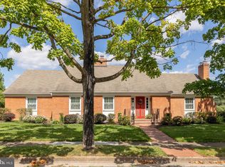 416 Briarmont Dr, Winchester, VA 22601