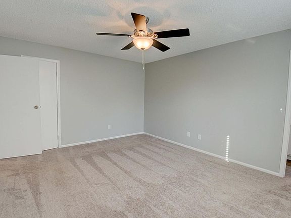 4th image of 5300 Gillette Ave