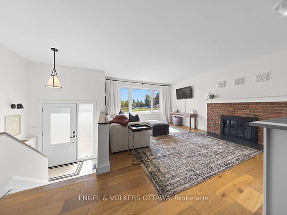 5th image of 1393 Sutherland Dr