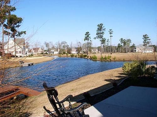 4th image of 1020 Stonebridge Ln