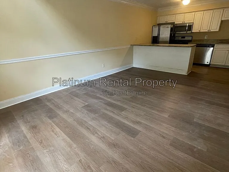 6980 Roswell Rd NE #L5 — Photo 21