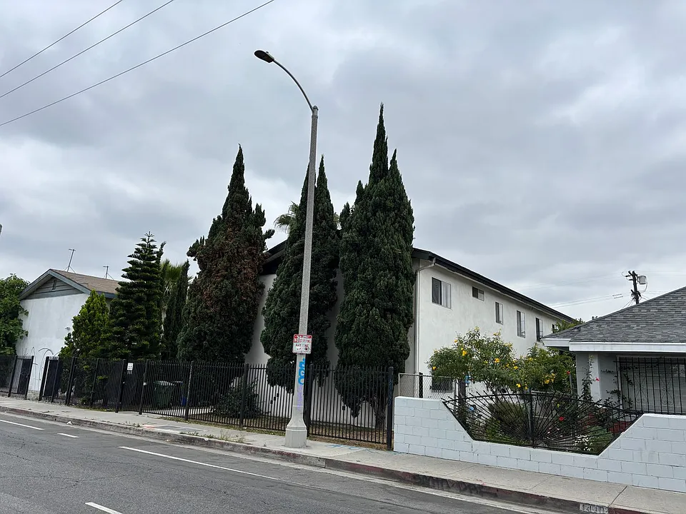 1406 Exposition Blvd