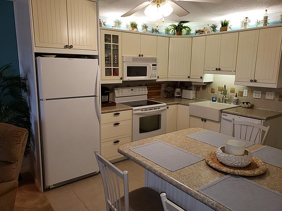 Kitchen turn key with Farm Sink, tile floor and new Dishwasher