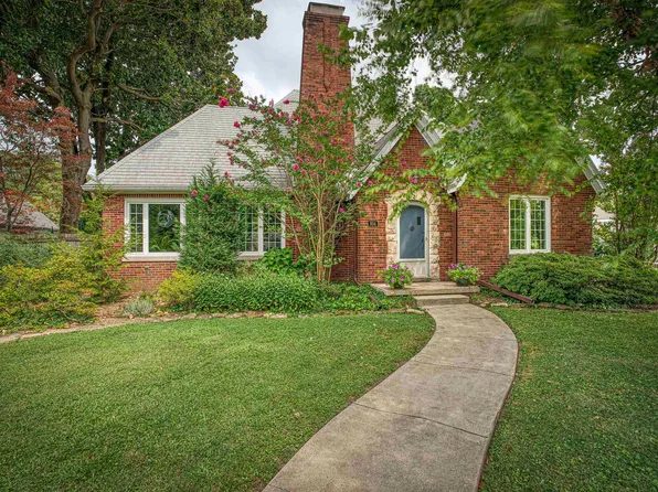 804 S Saint James Blvd, Evansville, IN 47714