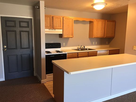 2nd image of 1921 W 18th St APT C6