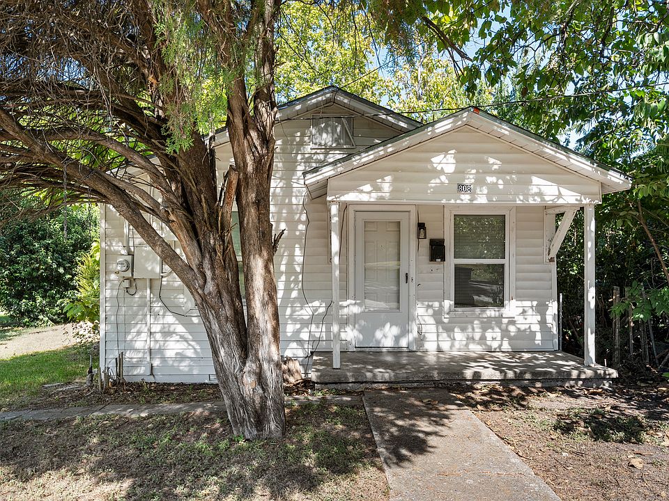 1st image of 808 S Terrace St