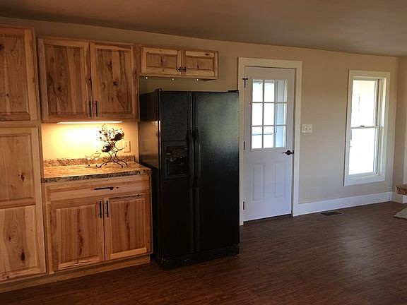 Lots of cabinet space