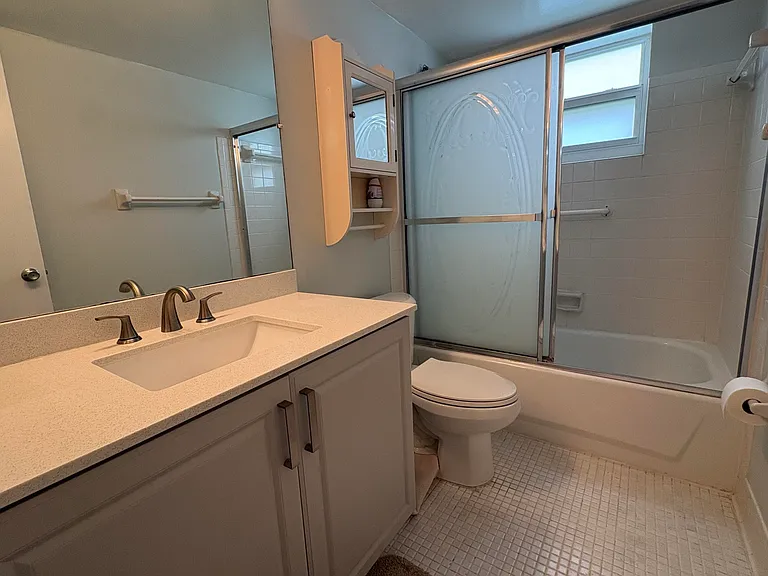 108 NE 20th Ave #206 — Photo 19