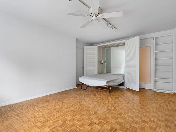 4th image of 221 E 50th St APT 8B