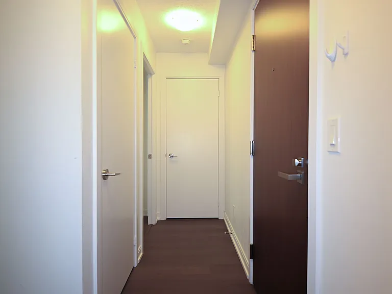 255 Village Green Sq #1508 — Photo 10