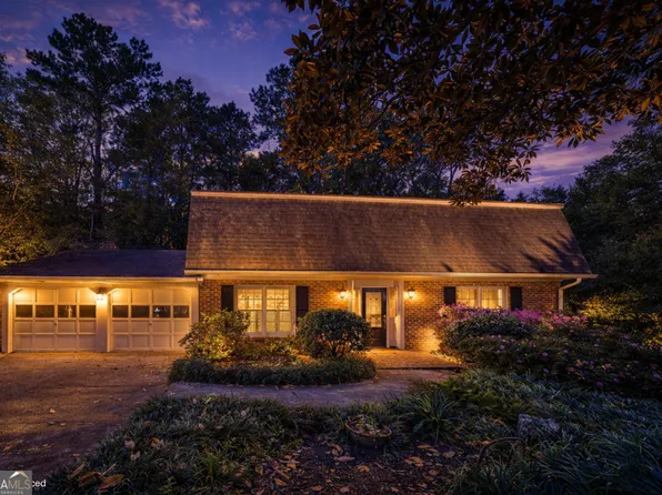 2680 Churchwell Ln, Tucker, GA 30084