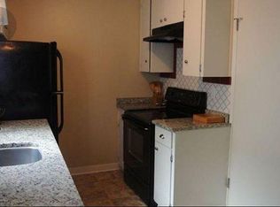 12825 SE Stark St #B3, Portland, OR 97233